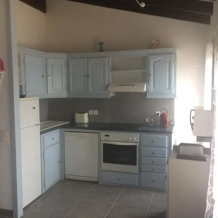 Beau T2 Climatisé Vue Porticcio (Corsica)